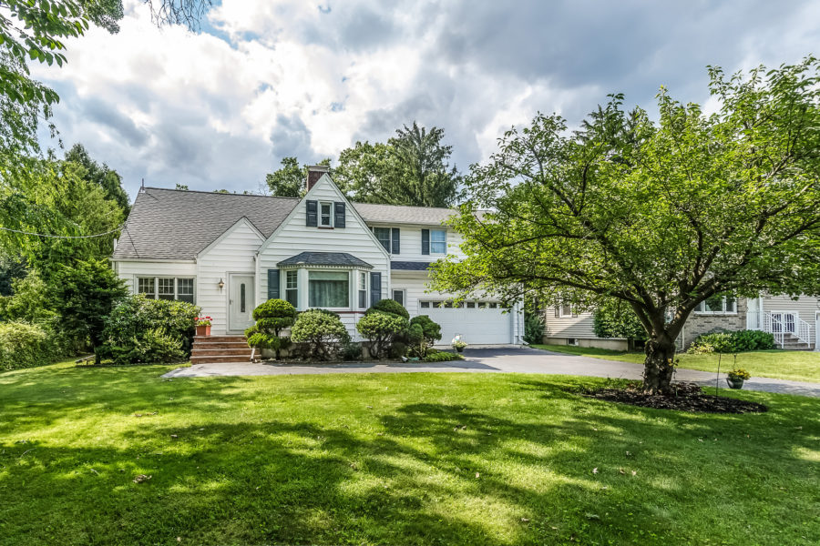 Buying and Selling a Home in Fanwood Team Zuhl